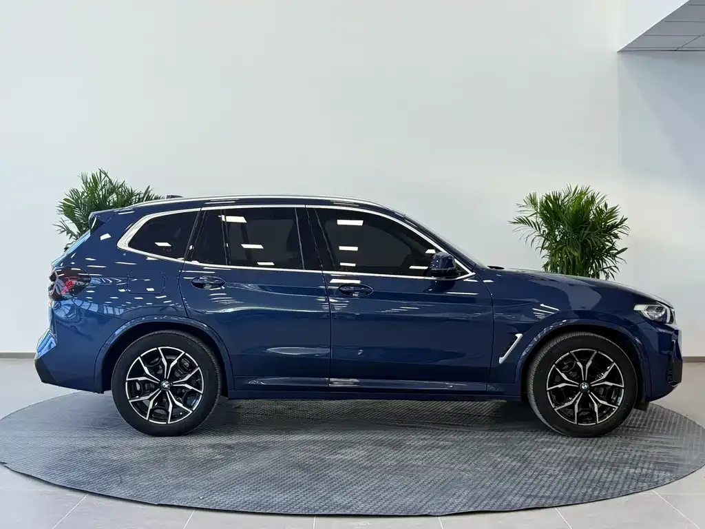 BMW X3 — фото 7