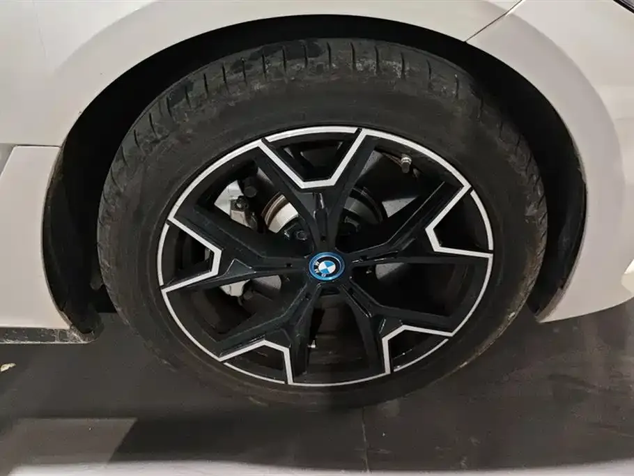 BMW i3 — фото 6
