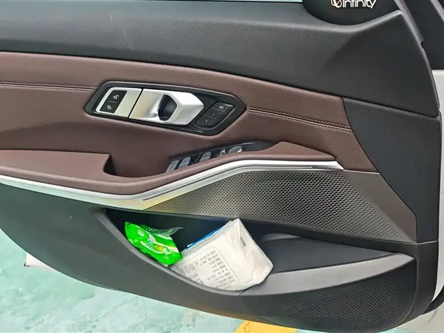 BMW i3 — фото 7