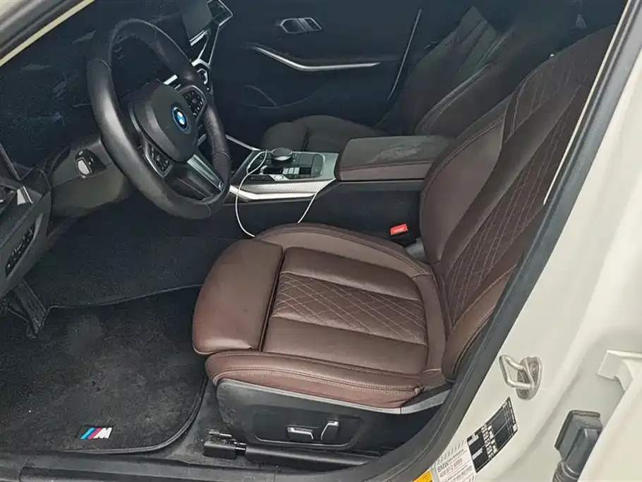 BMW i3 — фото 9