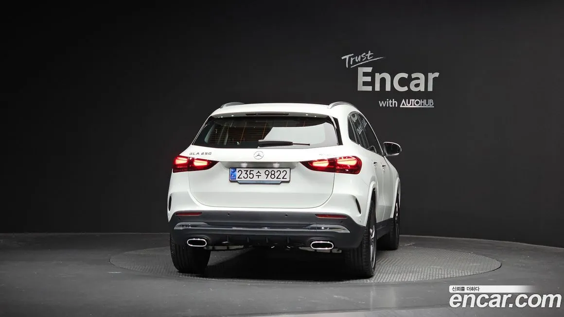 Mercedes-Benz GLA-Class — фото 4