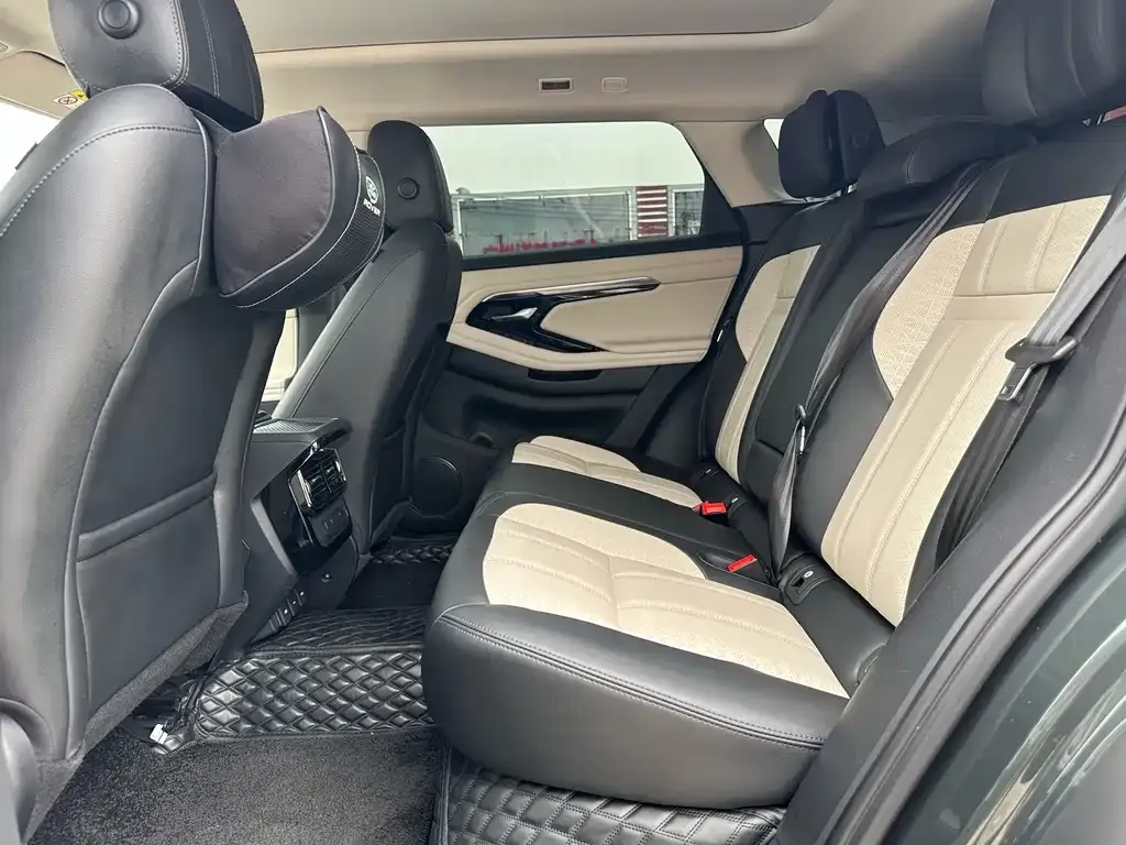 Land Rover Evoque — фото 10