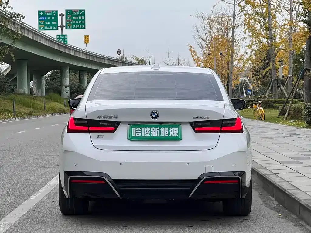 BMW i3 — фото 4