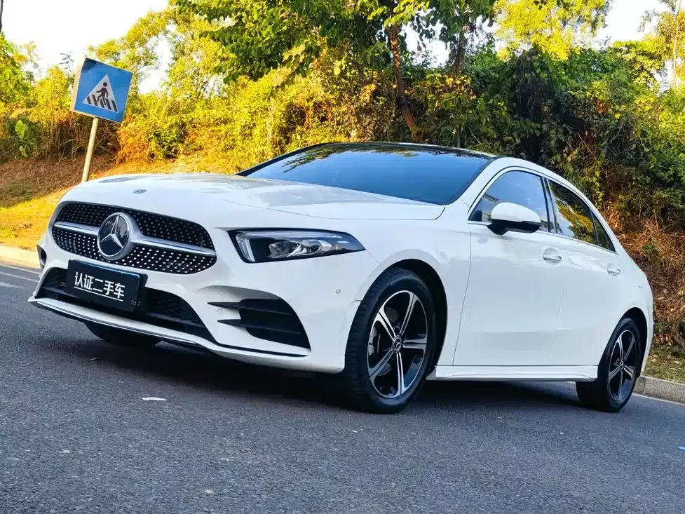 Mercedes-Benz A-Class — фото 1