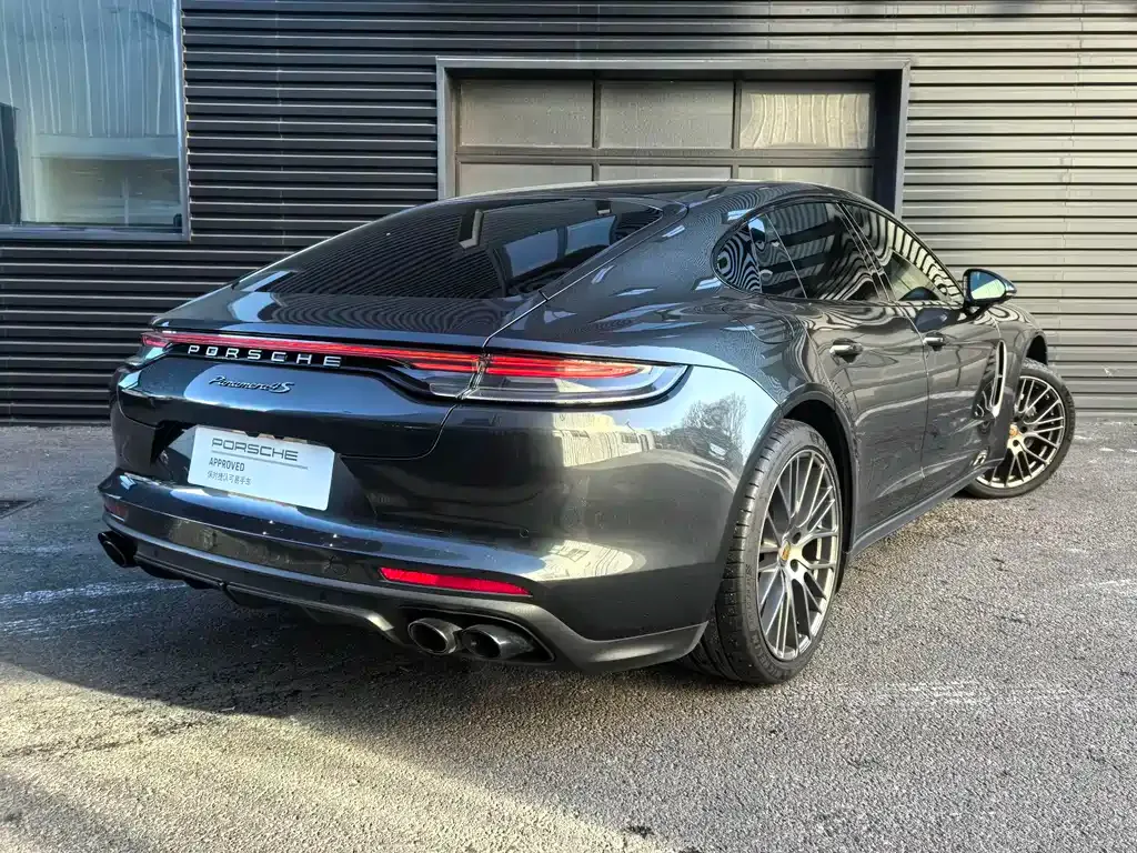 Porsche Panamera — фото 6