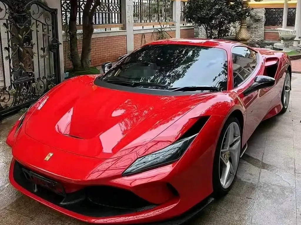 Ferrari F8 — фото 1
