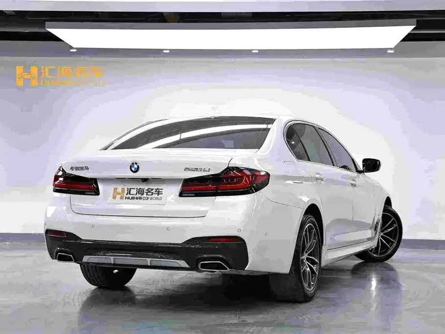 BMW 5 Series — фото 4