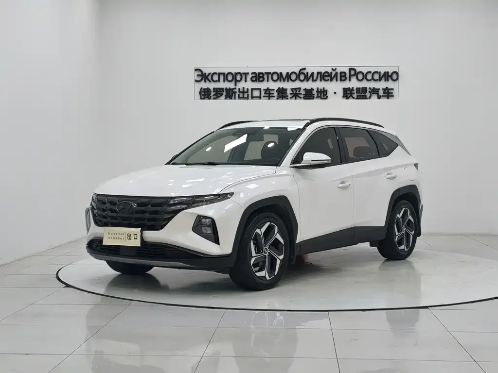 Hyundai Tucson — фото 1