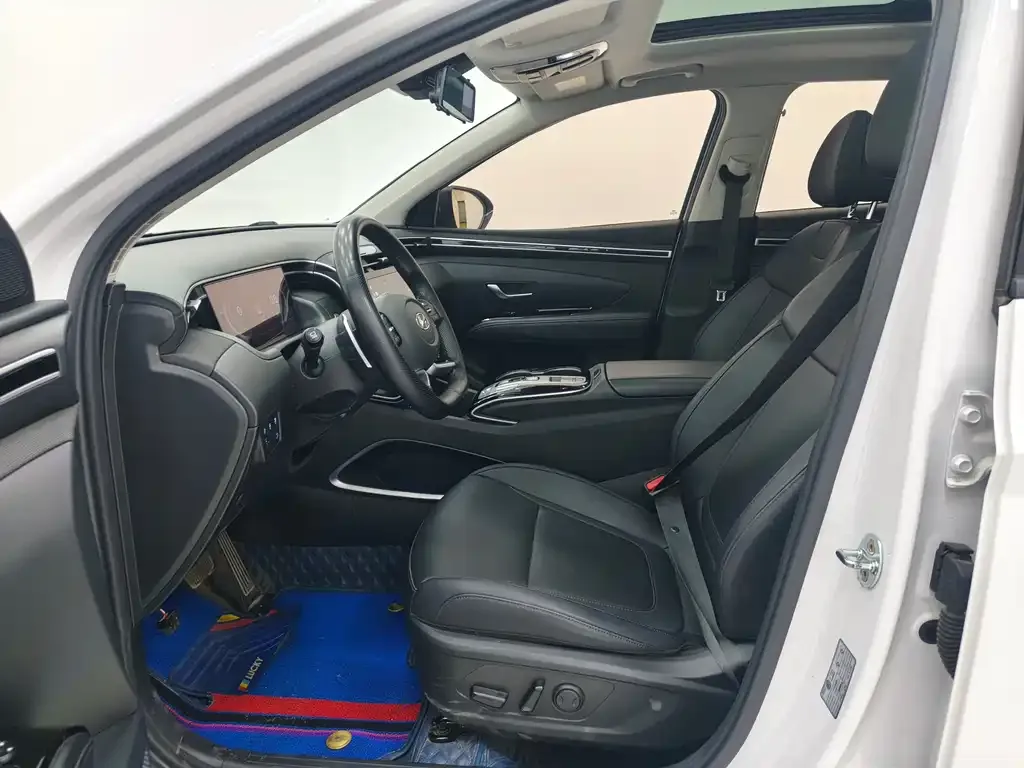 Hyundai Tucson — фото 7