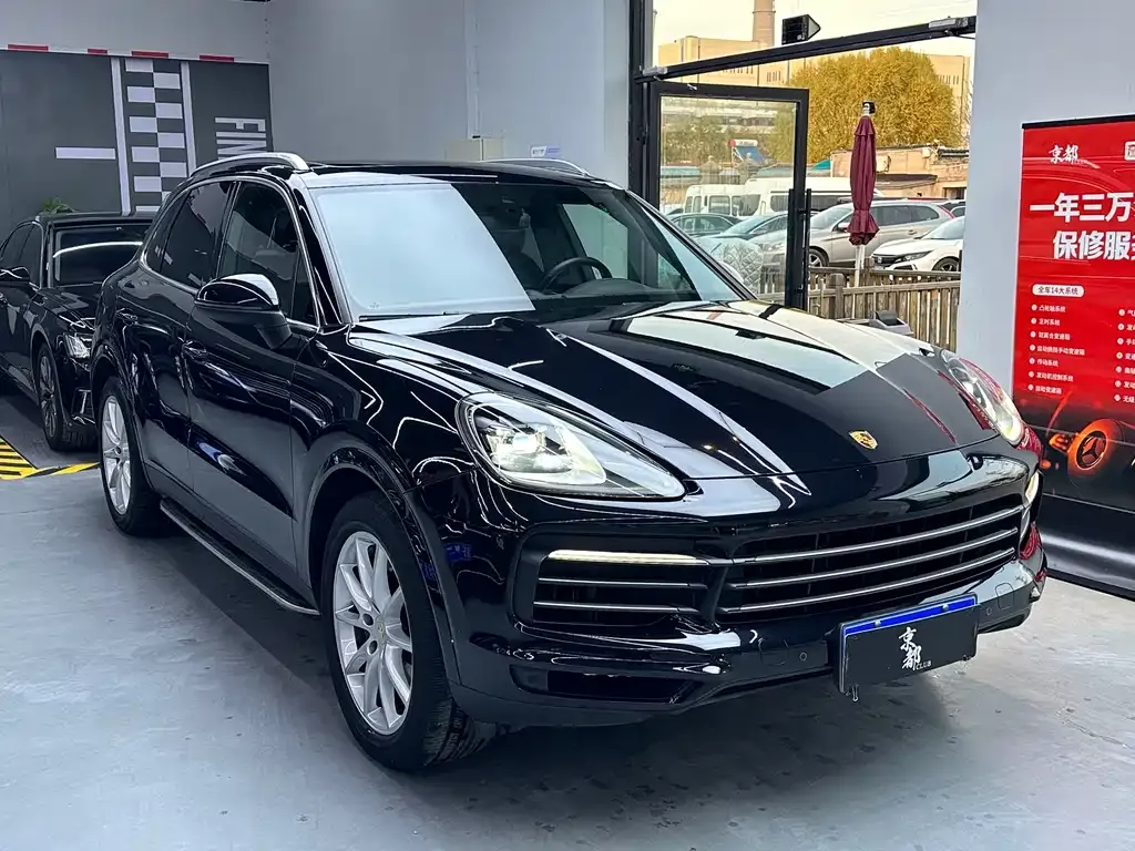 Porsche Cayenne — фото 3