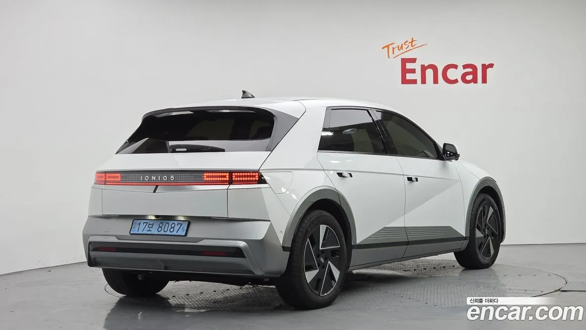Hyundai Ioniq5 — фото 2
