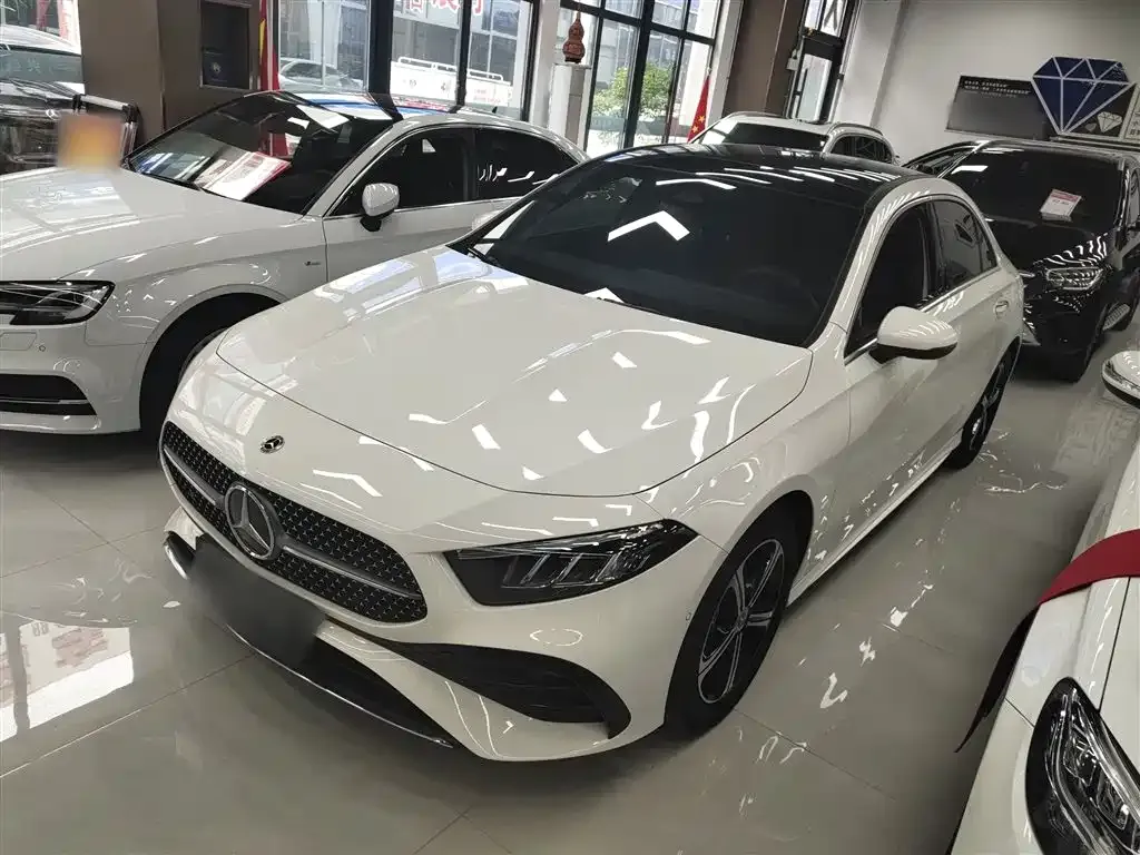 Mercedes-Benz A-Class — фото 1
