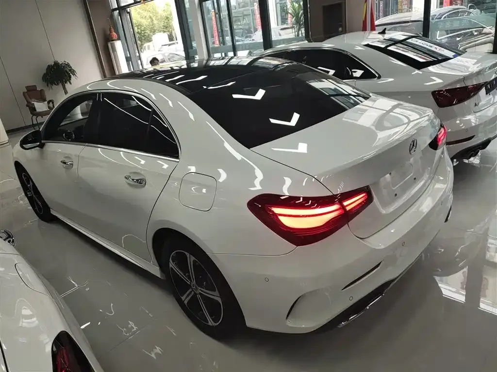 Mercedes-Benz A-Class — фото 5
