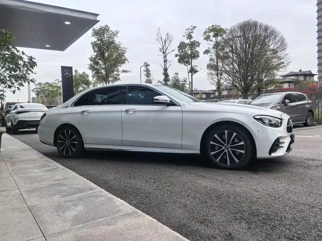 Mercedes-Benz E-Class New Energy — фото 5