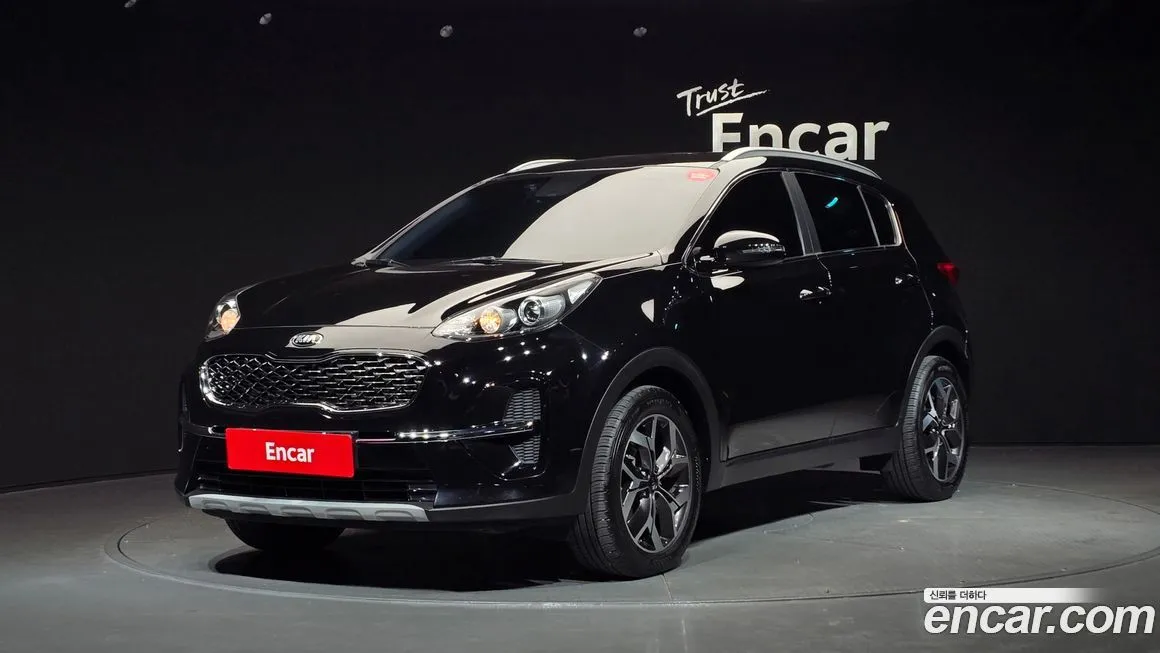 Kia Sportage — фото 1