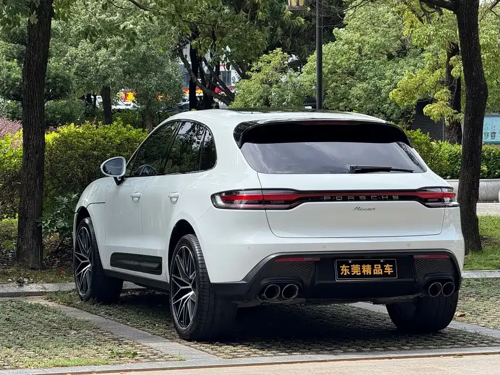 Porsche Macan — фото 7