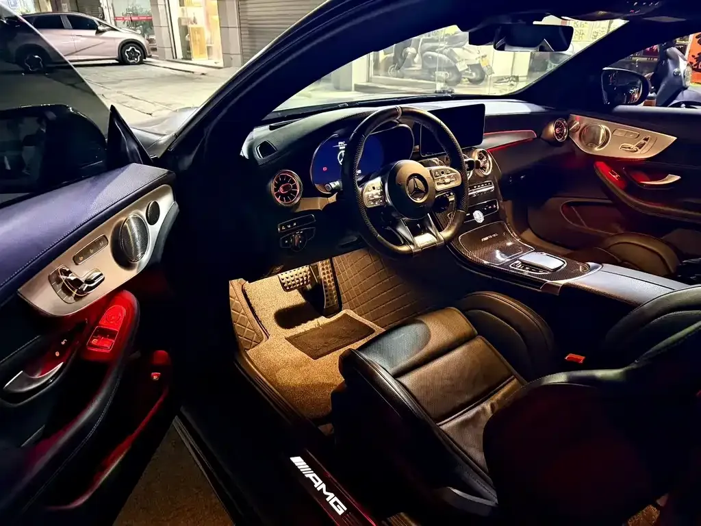 Mercedes-Benz C-Class AMG — фото 5