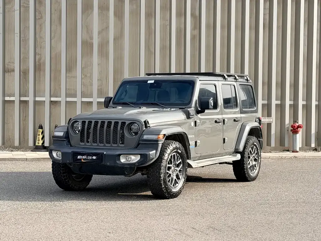 Jeep Wrangler PHEV — фото 1