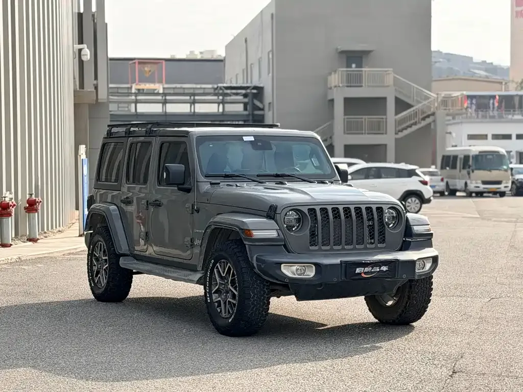 Jeep Wrangler PHEV — фото 3