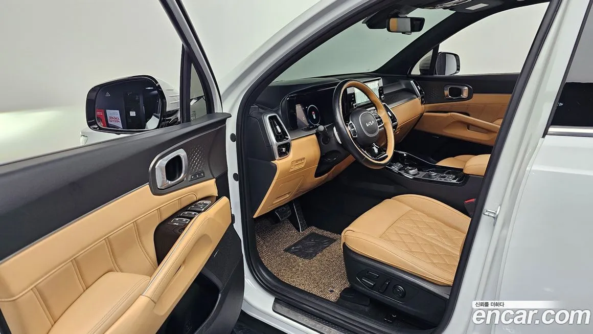 Kia Sorento — фото 10