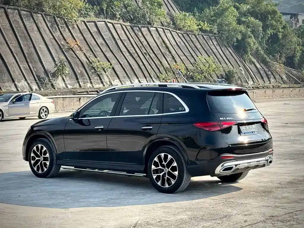 Mercedes-Benz GLC — фото 4