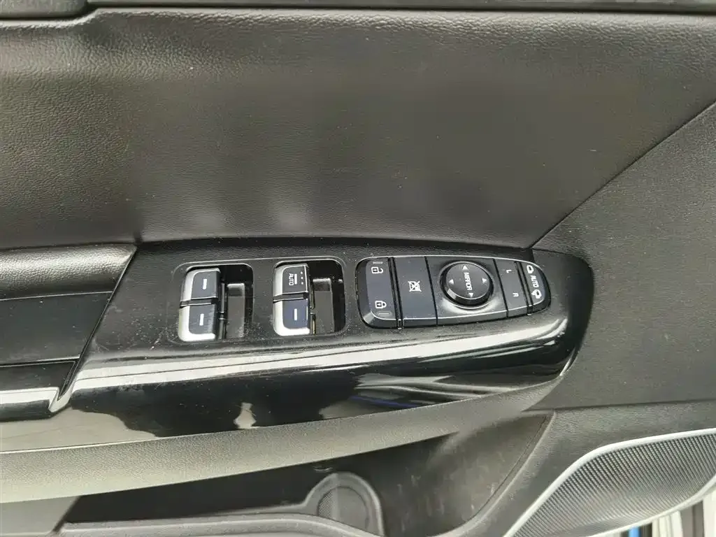 Kia KX5 — фото 9