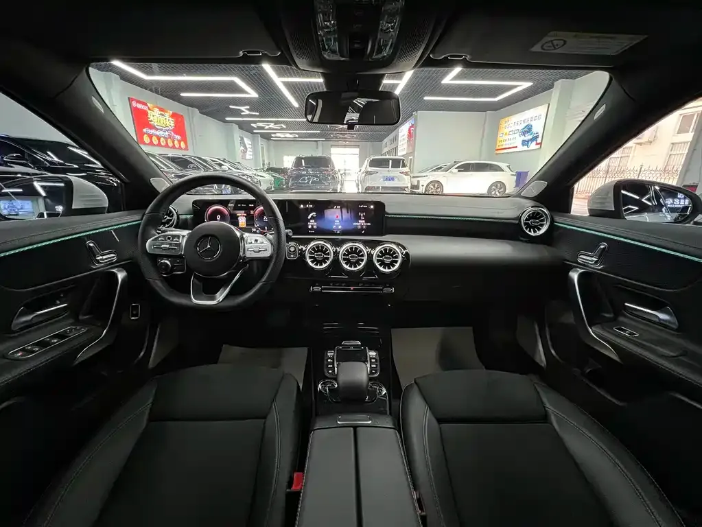 Mercedes-Benz A-Class — фото 10