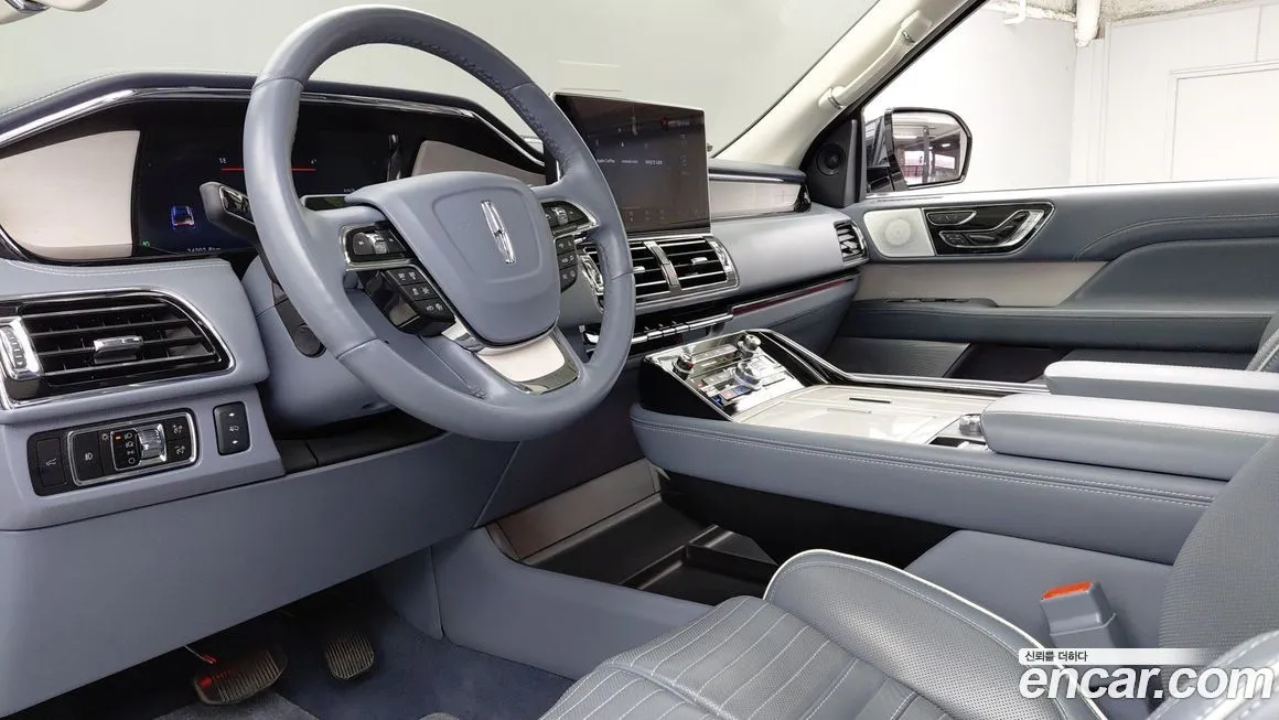 Lincoln Navigator — фото 10