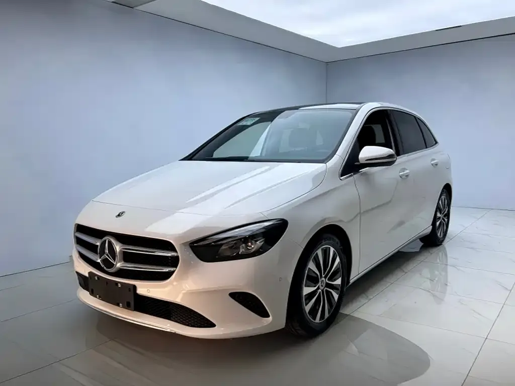 Mercedes-Benz B-Class — фото 1