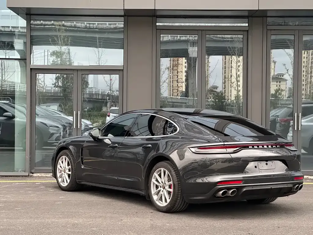Porsche Panamera — фото 6