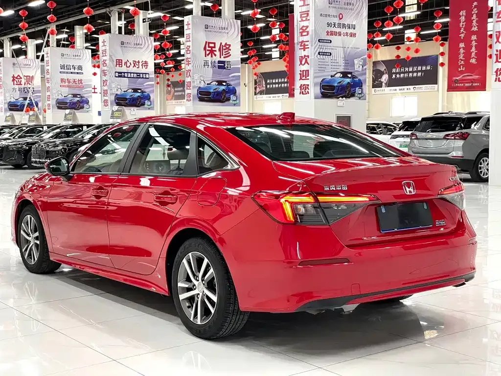 Honda Civic — фото 4