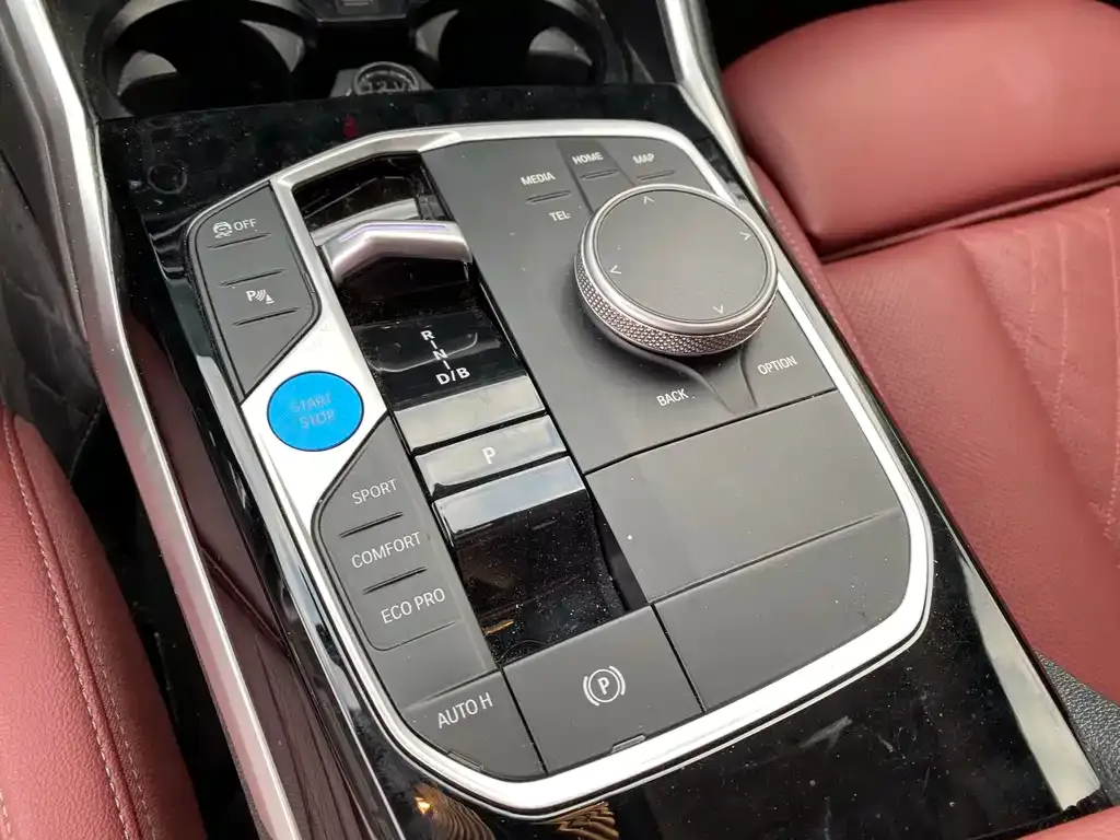 BMW i3 — фото 10