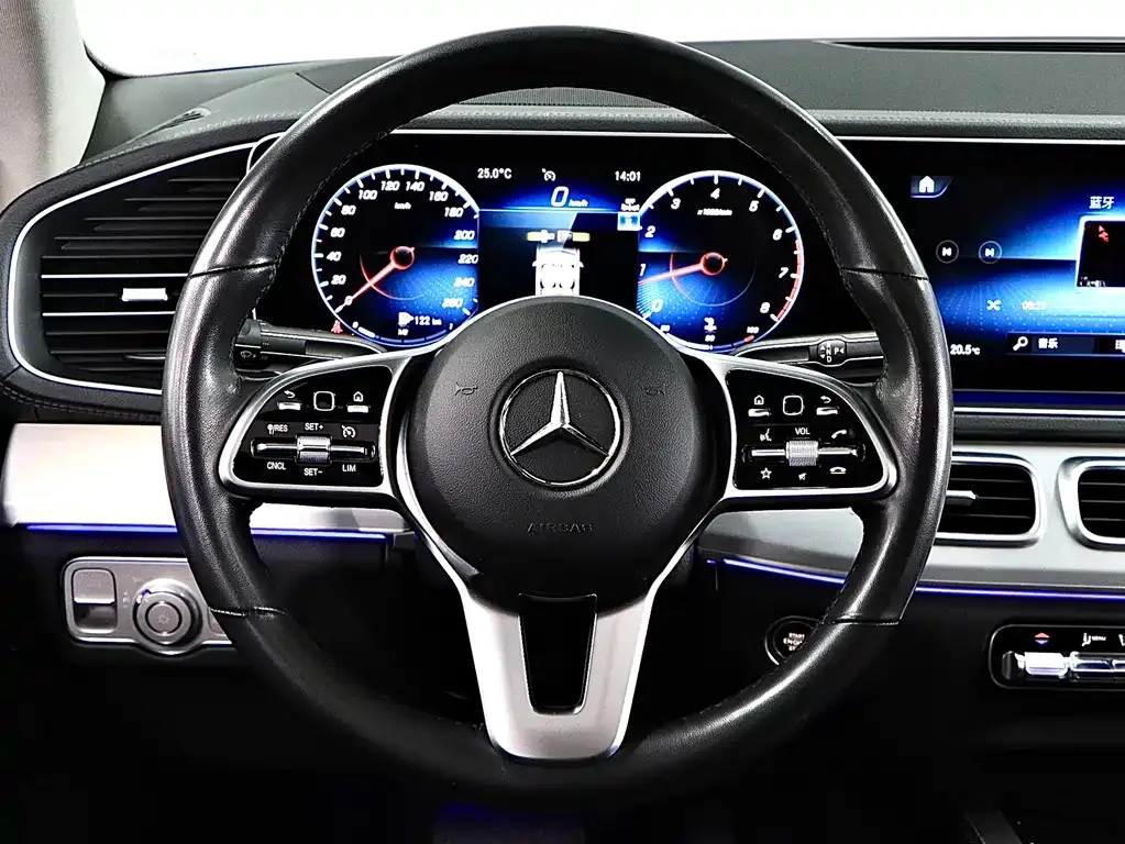 Mercedes-Benz GLE Coupe — фото 9