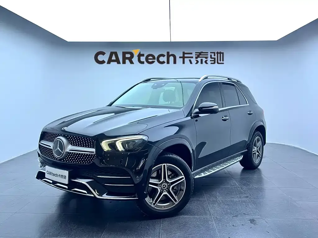 Mercedes-Benz GLE — фото 1