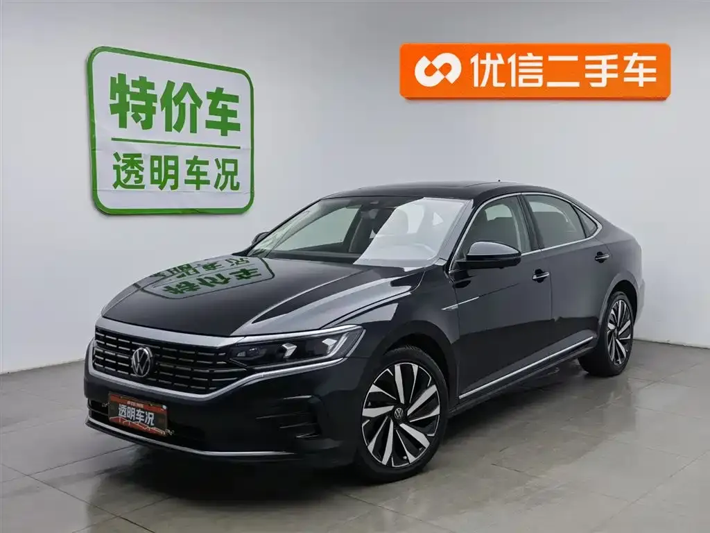 Volkswagen Passat — фото 1