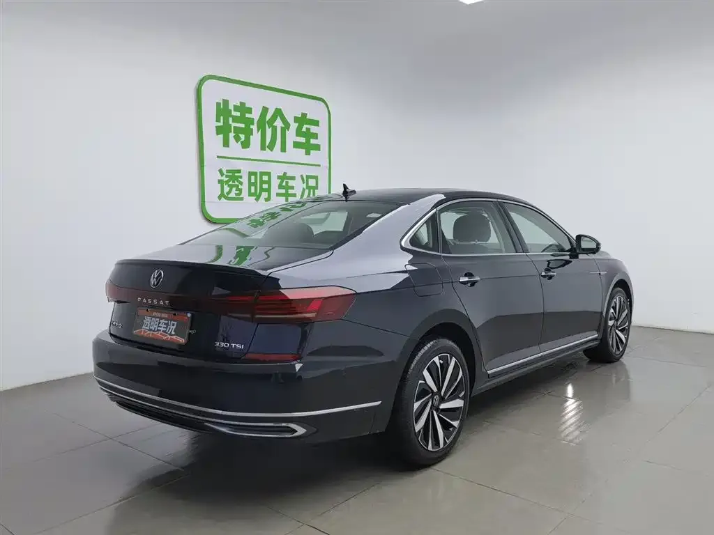 Volkswagen Passat — фото 2