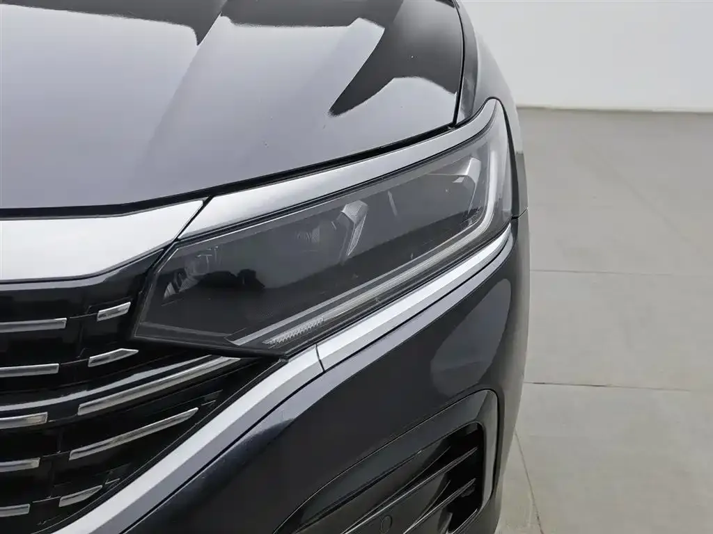 Volkswagen Passat — фото 7