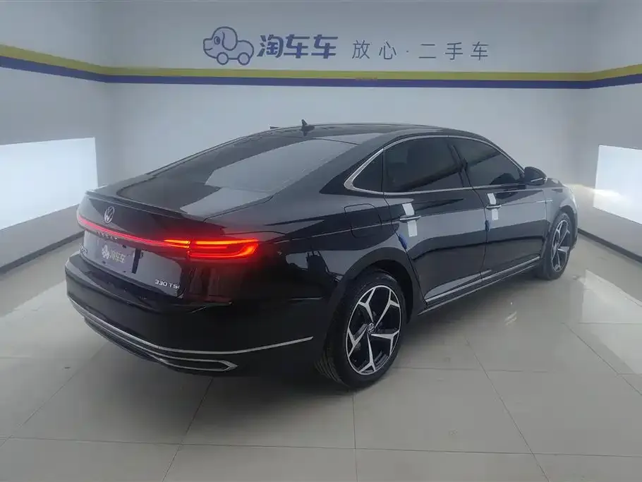 Volkswagen Passat — фото 3