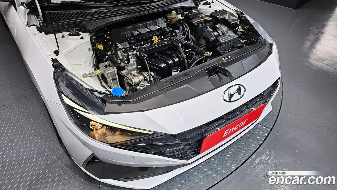 Hyundai AVANTE — фото 6