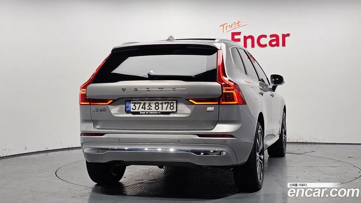 Volvo XC60 — фото 4