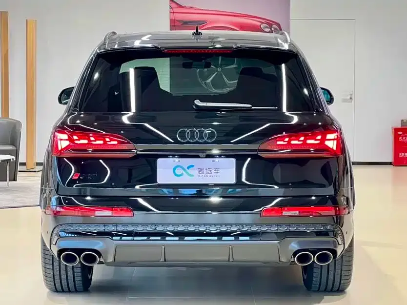 Audi SQ7 — фото 6