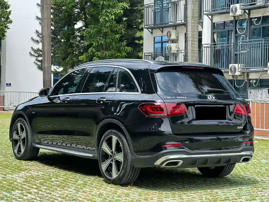 Mercedes-Benz GLC — фото 3