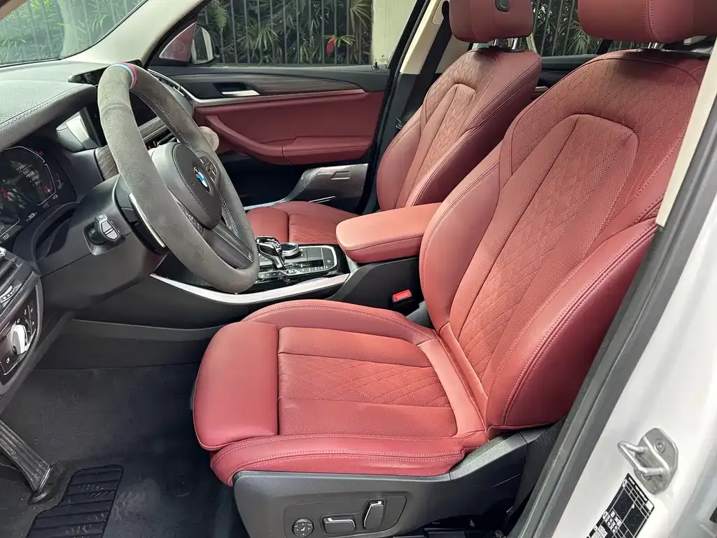 BMW X3 — фото 10
