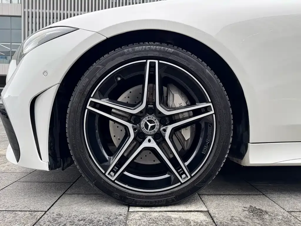 Mercedes-Benz CLS — фото 5