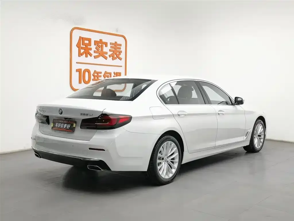 BMW 5 Series — фото 2