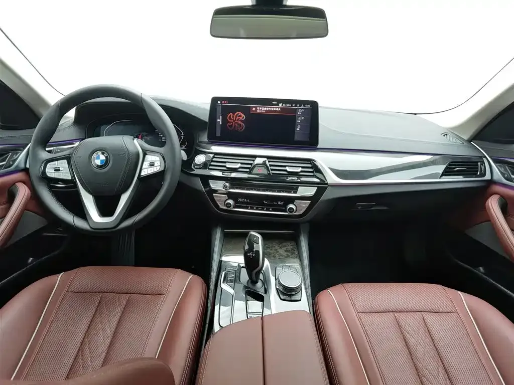 BMW 5 Series — фото 5