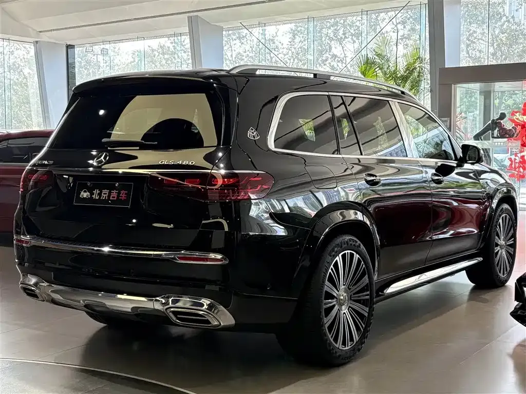 Mercedes-Benz GLS — фото 4