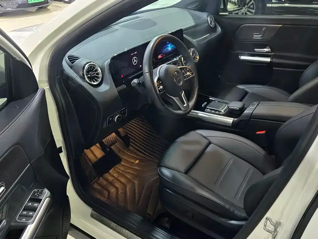 Mercedes-Benz GLA — фото 4