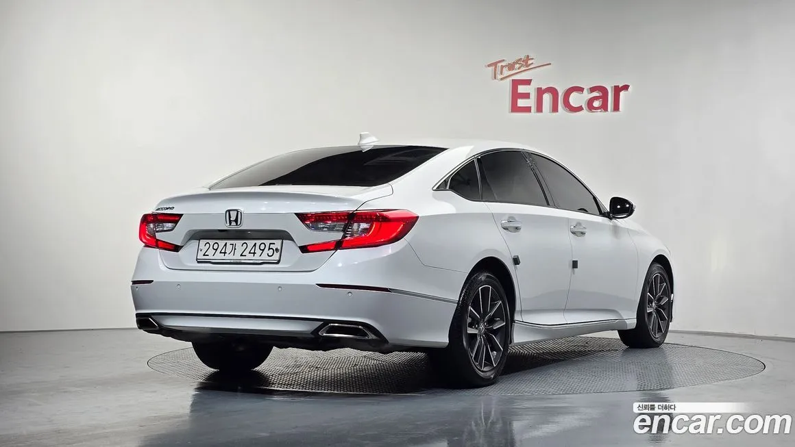Honda Accord — фото 2