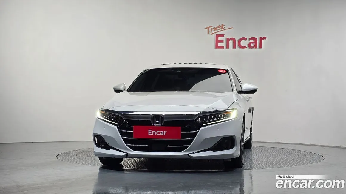 Honda Accord — фото 3